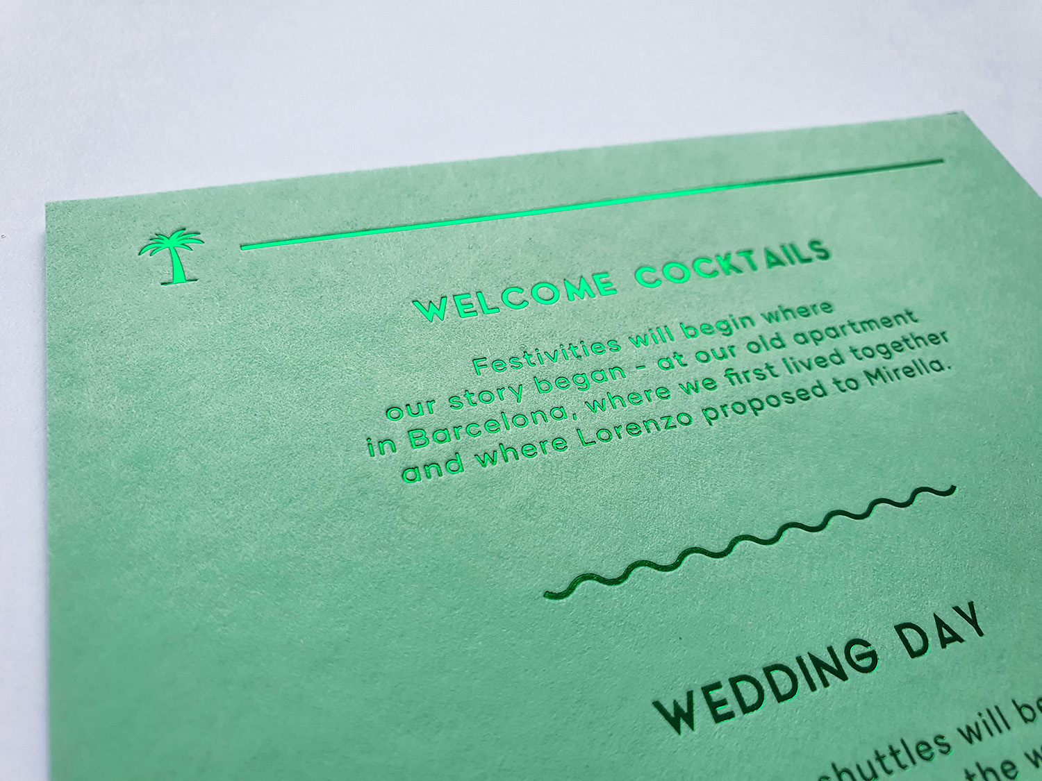 Huwelijkskaarten gedrukt op colorplan met groen foliedruk